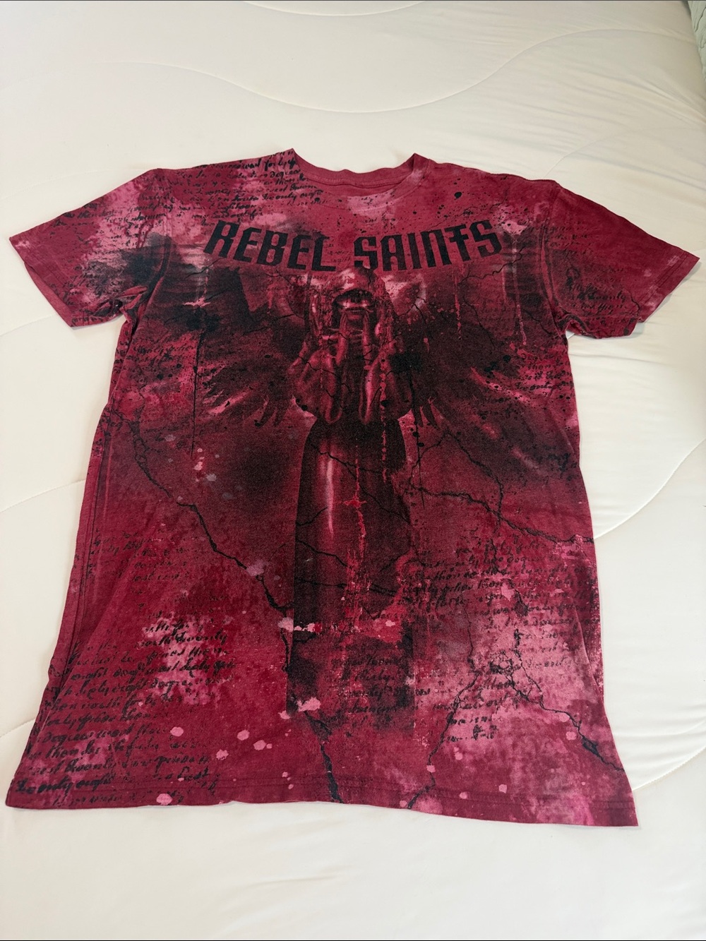 Rebel Saints Men's Short-Sleeve Graphic Tee - Deep Red
